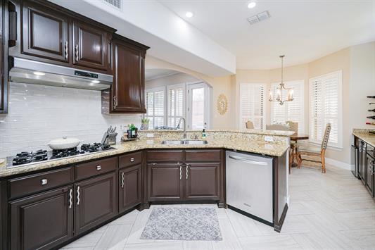 50760 46be3d56 5ad0 4ad9 9388 E7420fa5b805 50760 46be3d56 5ad0 4ad9 9388 E7420fa5b805