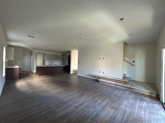 20254896 C368a3a6 1725 48e9 A48c 2fe6c7fae183