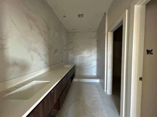 20254897 834c7e0d Dde3 41a3 91c8 1c1706e4aae1