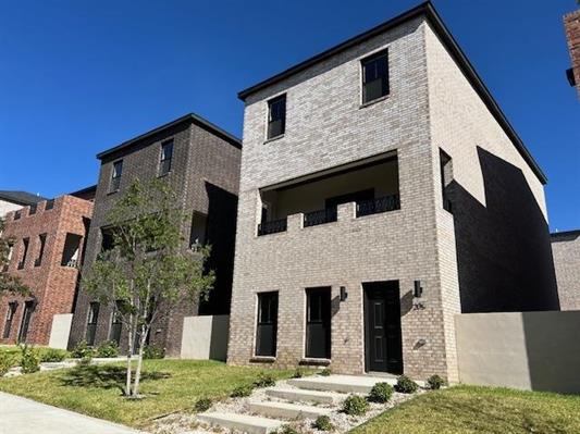 210 Veracruz Dr Unit #205