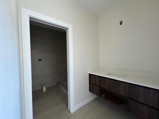 20254900 E44863f4 3ff1 4213 B19b 69d0c6b5a939